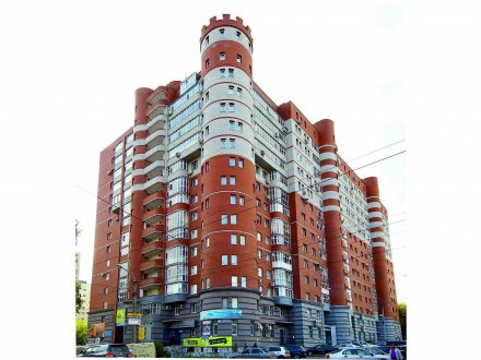 Горького, 49