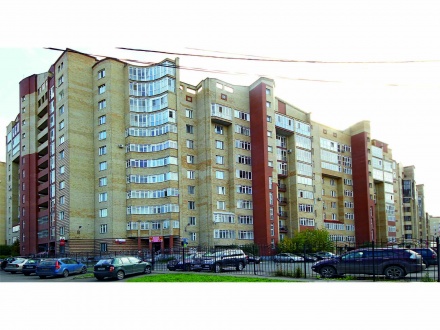 Кирова, 8